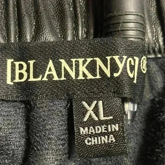 BLANKNYC Night Crawling Jogger XL Black Chic Edgy Vegan Leather Minimalist NWT - Picture 12 of 14